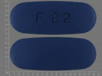 Pill with imprint F 82, blue, capsule, 18 mm (Valacyclovir Hydrochloride 500 mg)