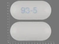 Pill with imprint 93 5, white, oval, 15 mm (Naproxen 375 mg)