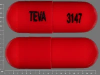 Pill with imprint TEVA 3147, orange, capsule, 22 mm (Cephalexin 500 mg)