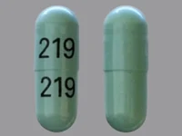 Pill with imprint 219, green, capsule, 22 mm (Cephalexin 500 mg)