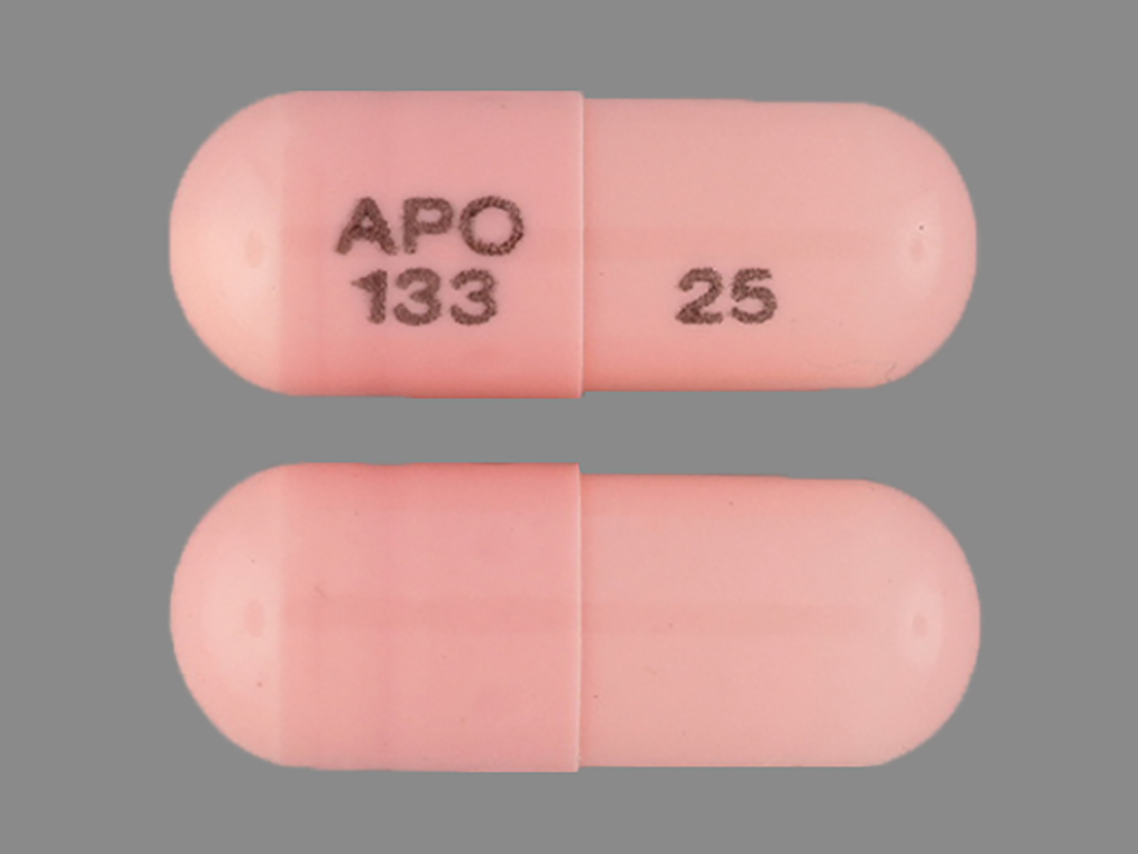 Pill with imprint APO 133 25, brown, capsule, 14 mm (Cyclosporine 25 mg)